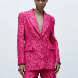 NWT Zara Fuchsia Pink Lace Blazer size small